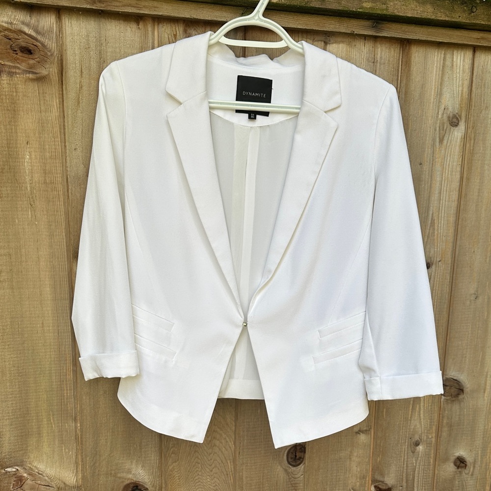 Dynamite Women's Elegant Cream Blazer Size S - M